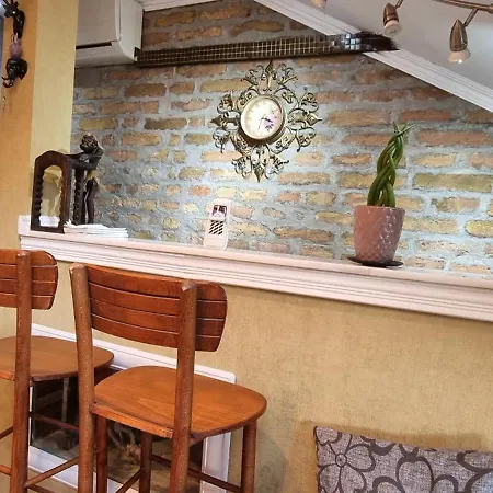 Nikolas Place Apartment Belgrade